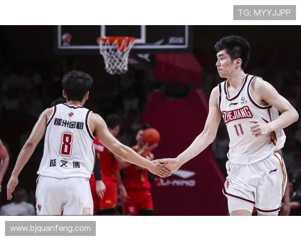 广州足球队在总决赛中的比赛经验分析与表现评估